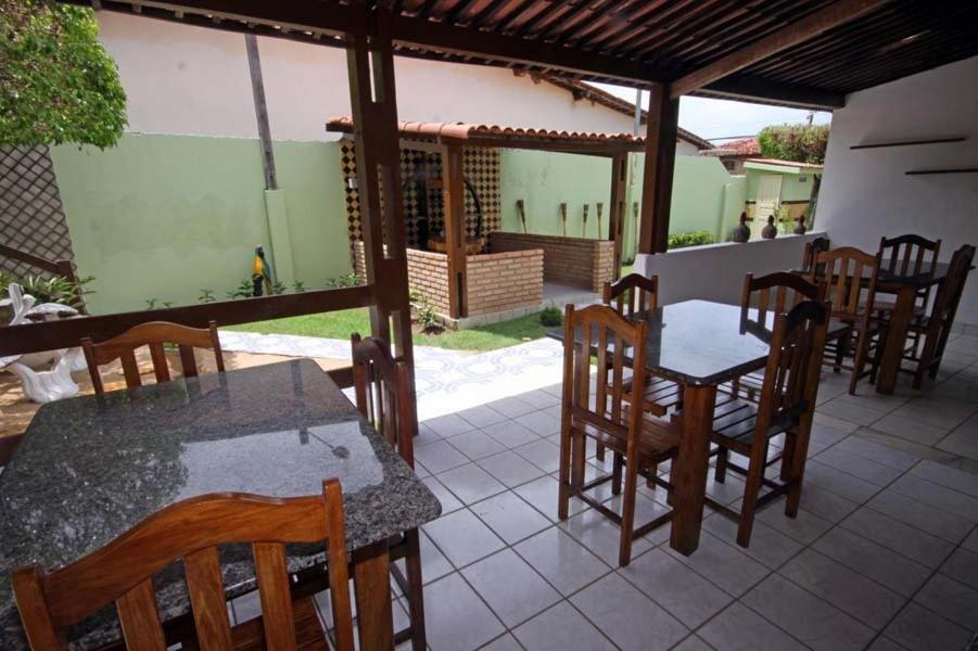 Pousada Mama Pereira Japaratinga Exterior photo